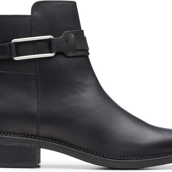 Clarks Black Leather Ankle Boot Size 9.5 W - Picture 2 of 3